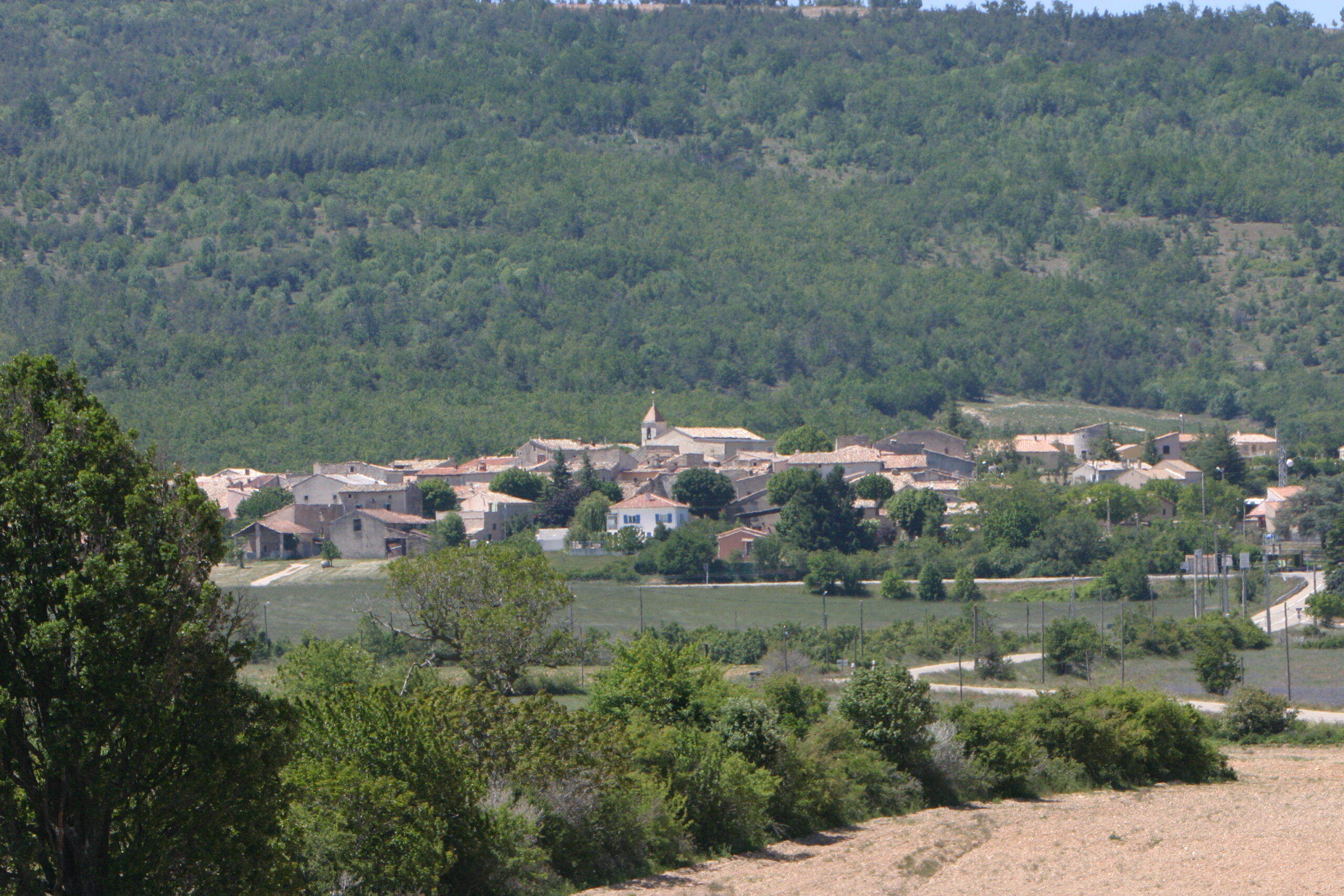 Vue du village de Saint-Christol d'Albion